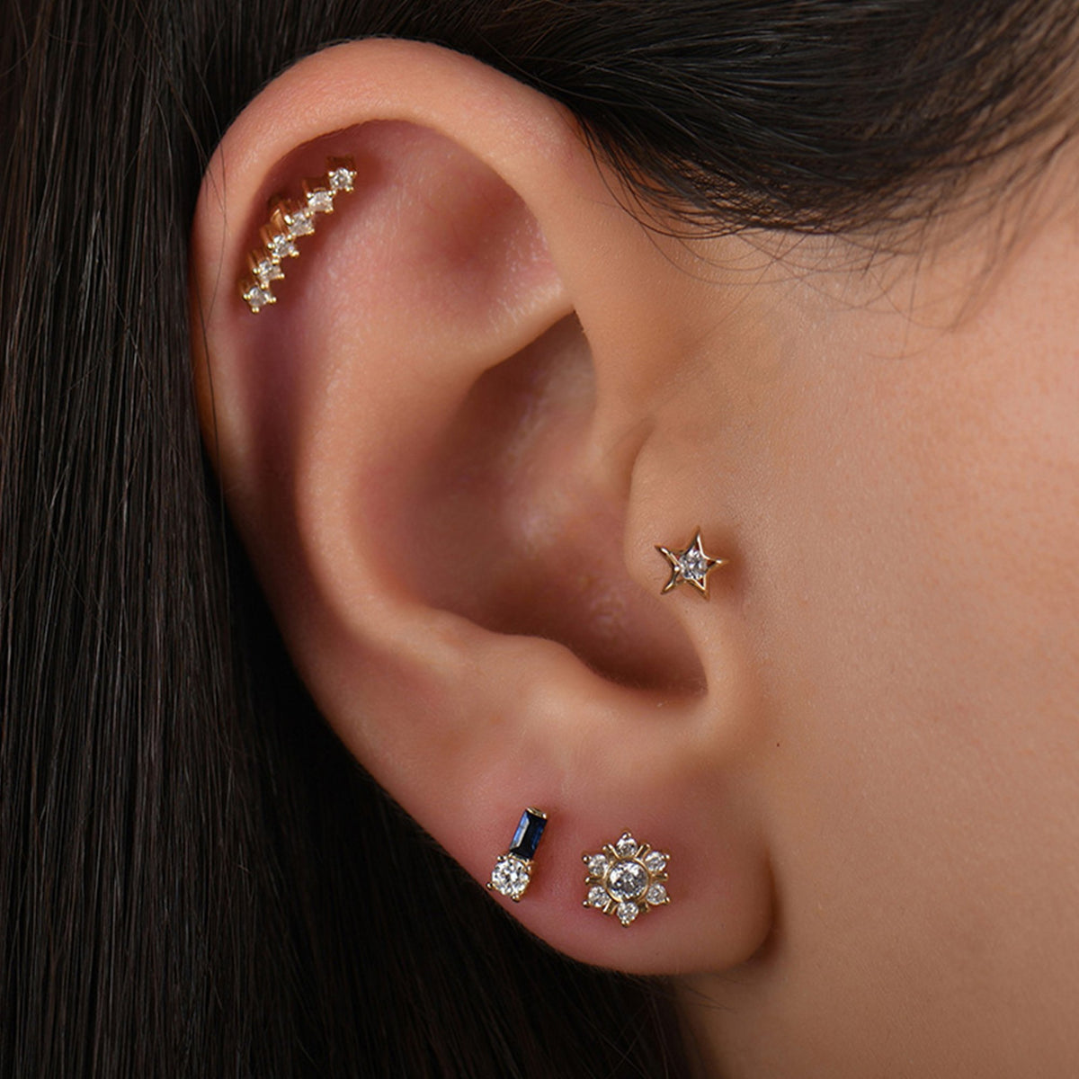 0,08 Karat Kar Tanesi Pırlanta Piercing
