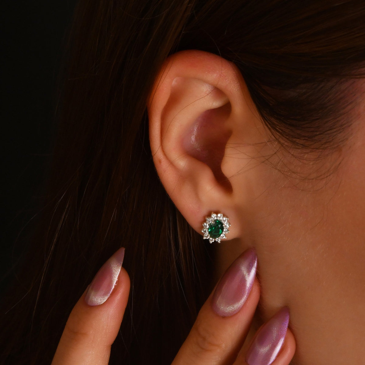 2,08 Karat Oval Zümrüt Pırlanta Küpe